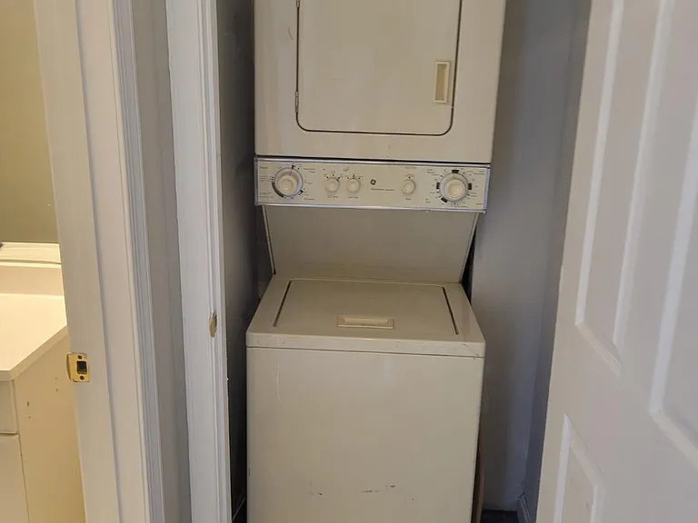 Unit Photo
