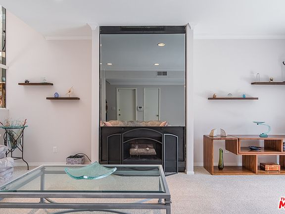 2nd image of 4707 La Villa Marina Unit H
