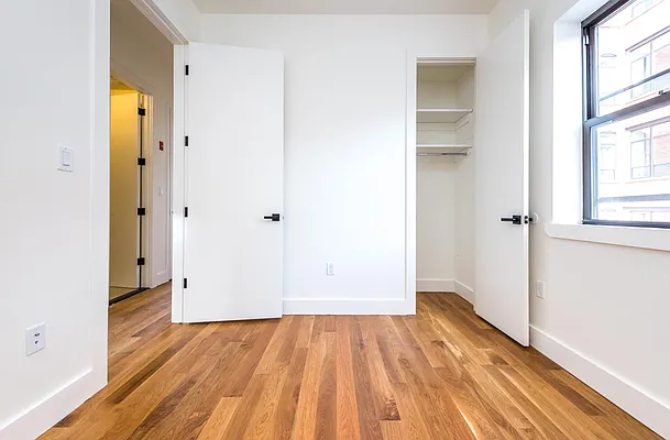 Rented by Nooklyn NYC LLC | media 24