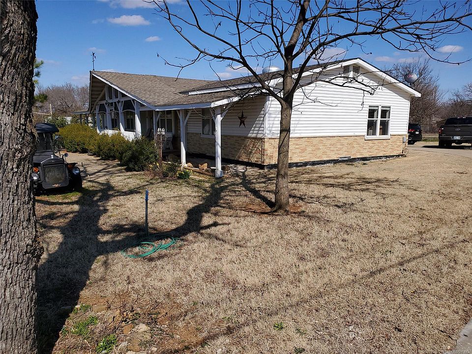 2nd image of 1708 4th St