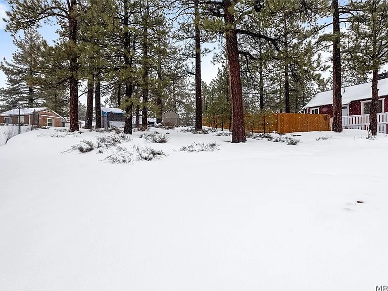 545 Highland Rd — Photo 24