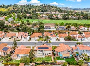 3435 Meadow View Dr, Oceanside, CA 92058