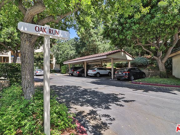 2nd image of 675 Oak Run Trl Unit 108