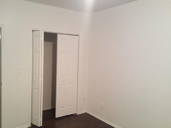 5th image of 421 Saratoga Ave