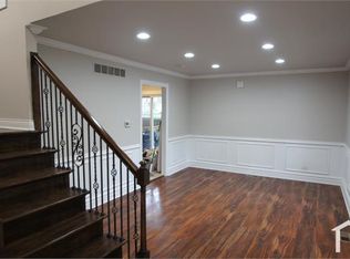 1156 Williamsburg Rd, Country Club Hills, IL 60478