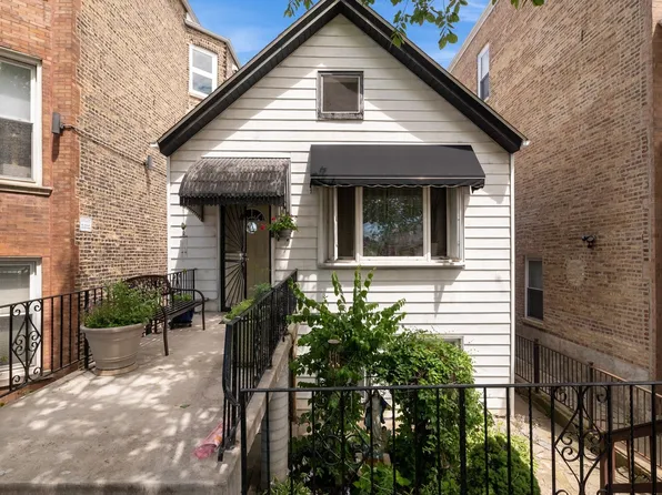 2245 S Oakley Ave, Chicago, IL 60608