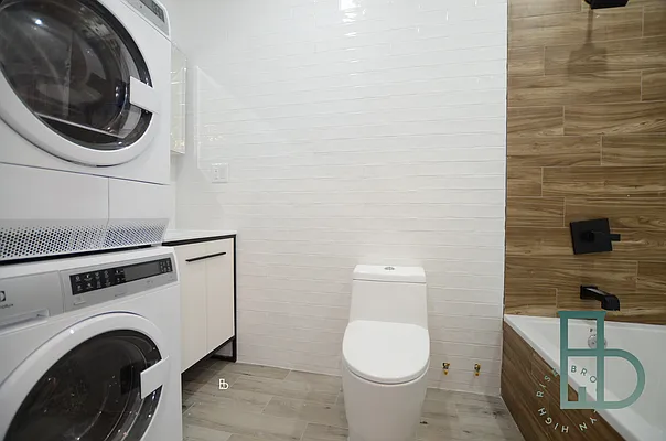 Rented by Brooklyn High Rise LLC | media 29