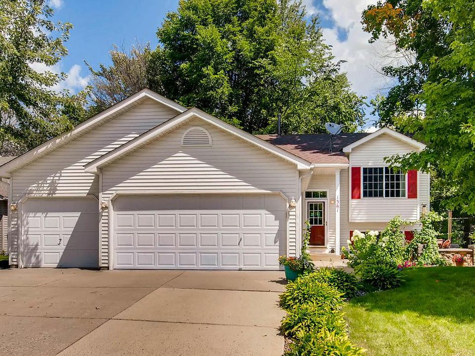 1st image of 1361 Mockingbird Dr
