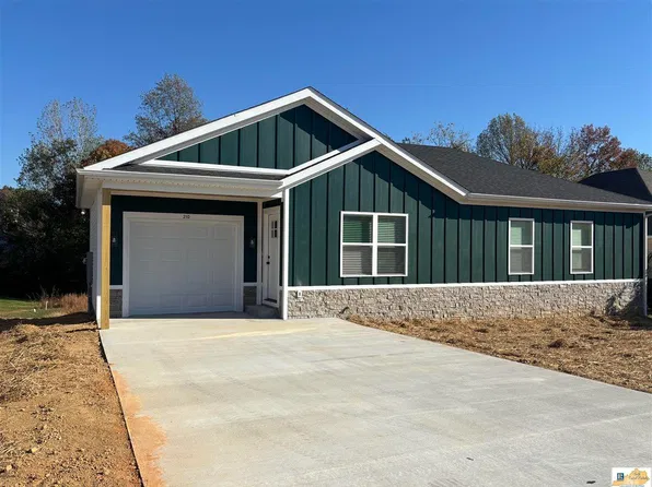 210 Ashkirk Ln, Glasgow, KY 42141