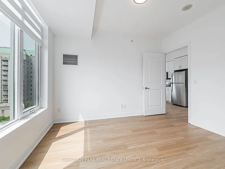 68 Merton St #805 — Photo 21