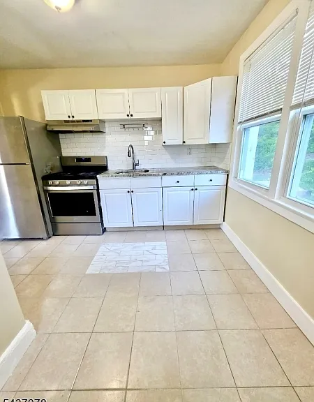 7 Jefferson Ave — Photo 11