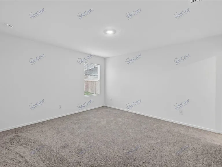 4041 Arklow St — Photo 11