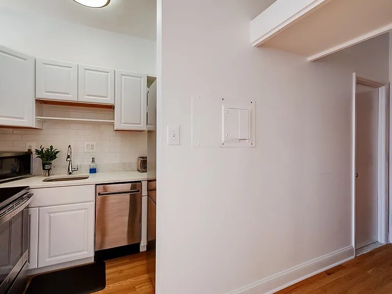 1615 Q St NW #610 — Photo 20