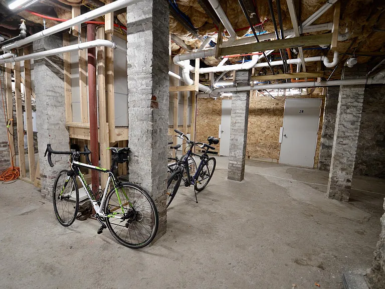 405 S Huntington Ave #2R — Photo 12