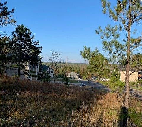 4th image of 110 Pili Cir SE