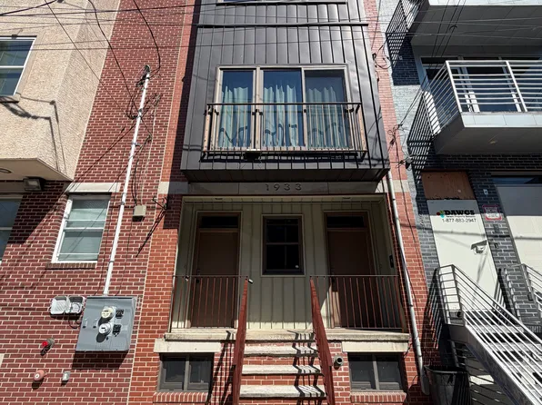 1933 N 18th St #2, Philadelphia, PA 19121