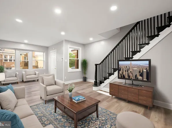 4774 Loring St, Philadelphia, PA 19136