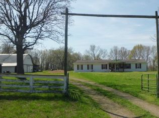 7416 State Rte W, Peace Valley, MO 65788