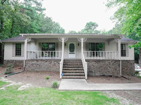 6599 Quail Run Dr, Pelham, AL 35124