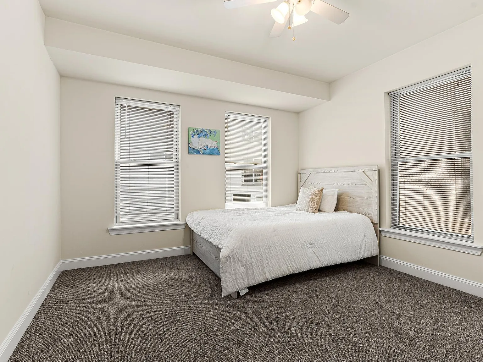 Modern 2 Bedroom, 2 Bathroom Apartment Near Temple University — Photo 2