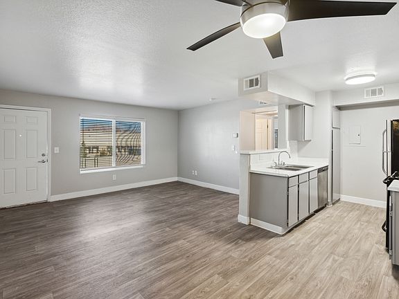 2nd image of 3985 E Cheyenne Ave APT 101