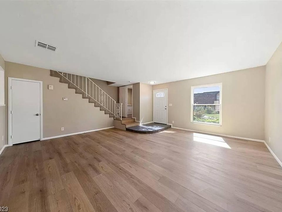 Oversized Living Room