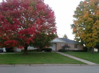 8 N Hill Rd, Wausau, WI 54403