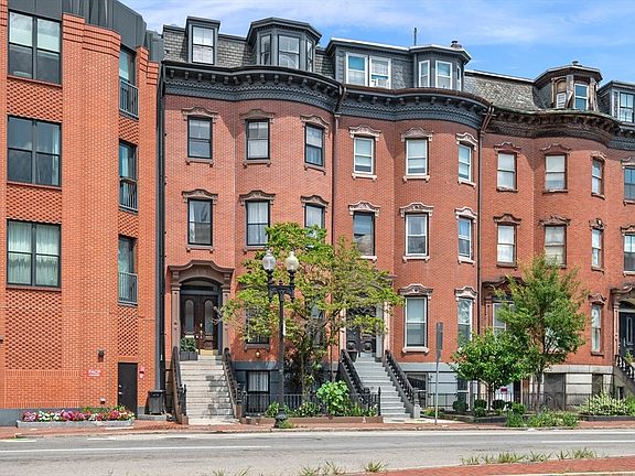 2nd image of 462 Massachusetts Ave APT 4