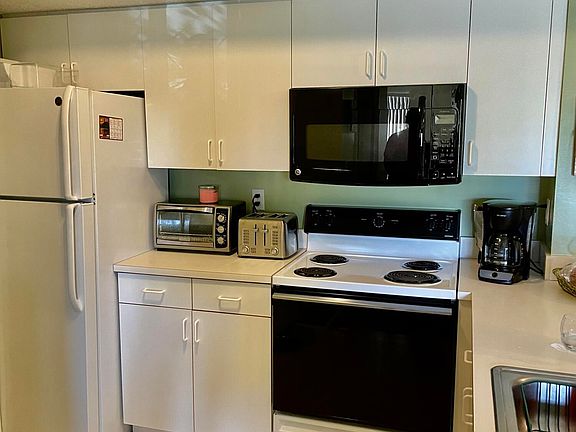 4th image of 266 Village Blvd APT 6307
