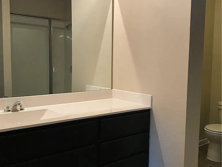 3201 Ortman Dr — Photo 11