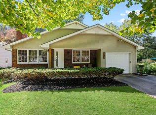 8408 Ward Parkway Plz, Kansas City, MO 64114