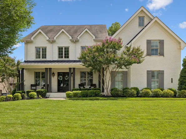 3601 Robbins Nest Rd, Thompsons Station, TN 37179