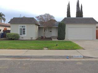 2841 Paula Dr, Clovis, CA 93612