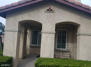 9796 Foxglove Dr, Riverside, CA 92503