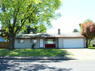 1946 NE Thomas St, Hillsboro, OR