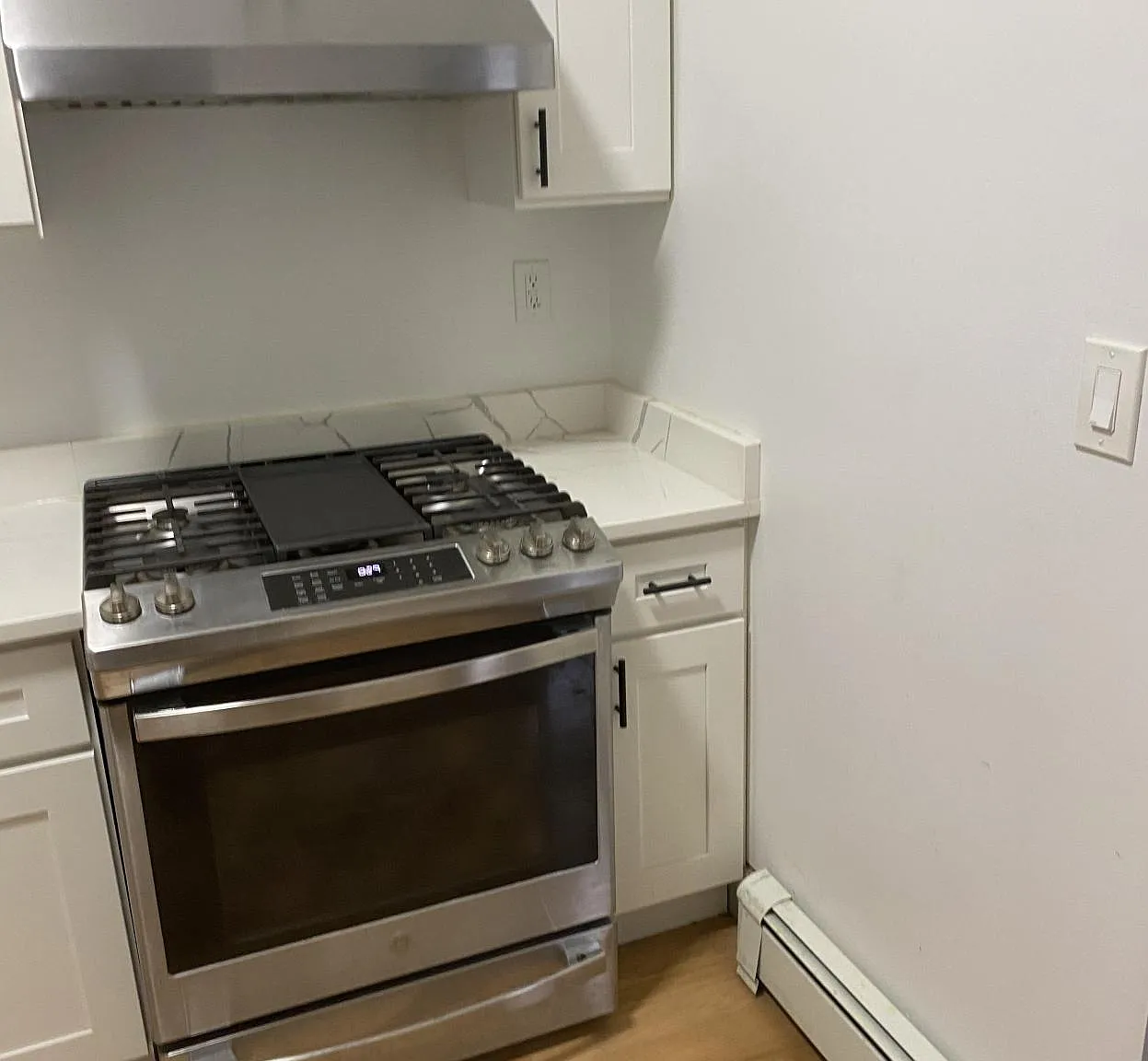 Studio, 500 sqft, $1,800 — Photo 1