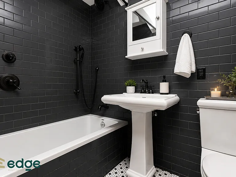 252 Grand St #3F — Photo 9