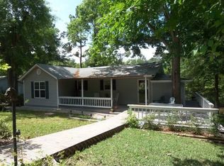 527 Inlet Dr, Livingston, TX 77351