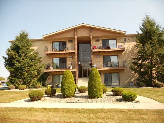 2nd image of 12825 Carriage Ln APT 3C