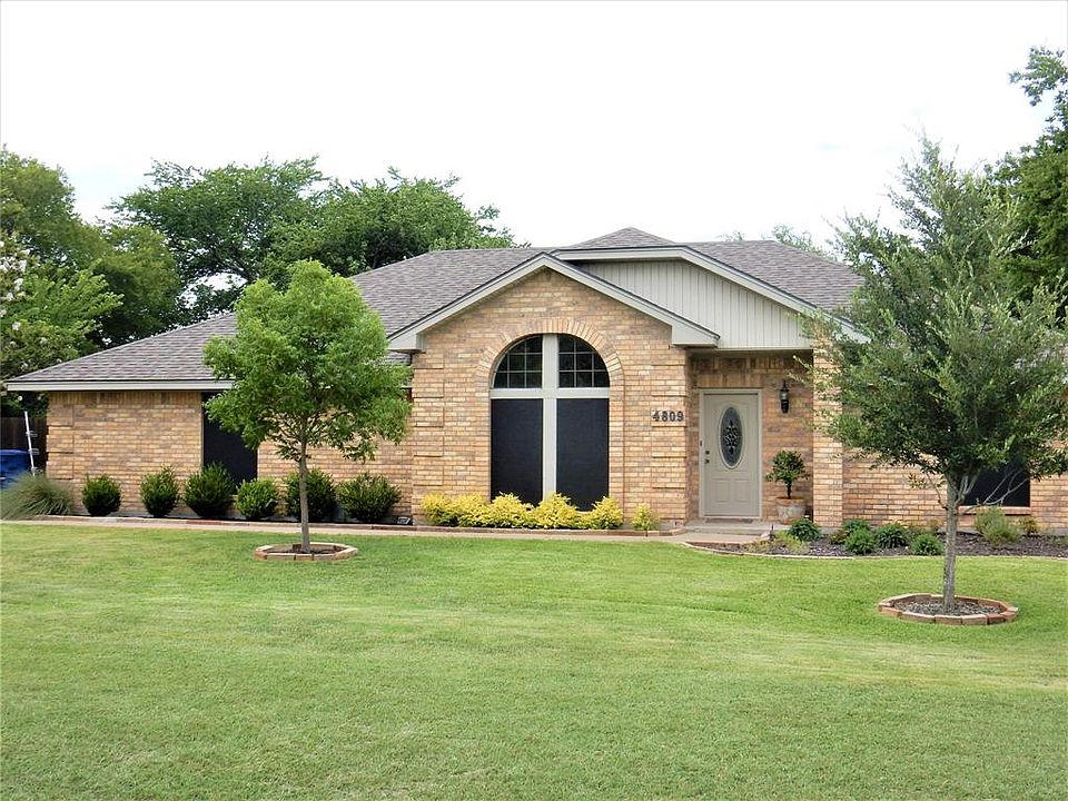 1st image of 4809 Quail Crest Dr
