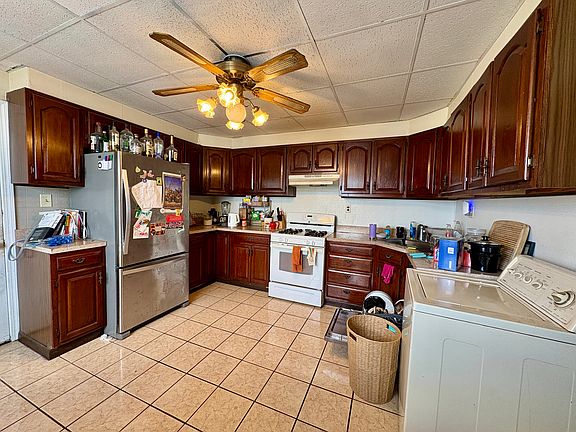 2nd image of 116 Webster St #3