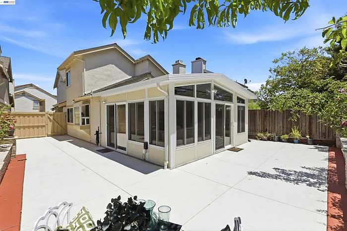 34561 Winslow Ter — Photo 25