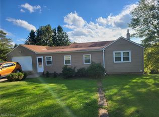 54160 Brackin Rd, Bridgeport, OH 43912