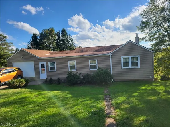 54160 Brackin Rd, Bridgeport, OH 43912