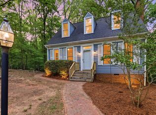 102 Markham Dr, Chapel Hill, NC 27514