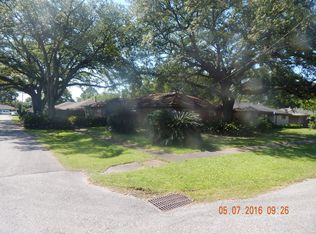 129 Valerie Ave, River Ridge, LA 70123