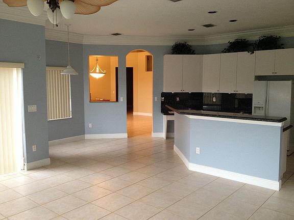 3rd image of 16305 NW 15th St