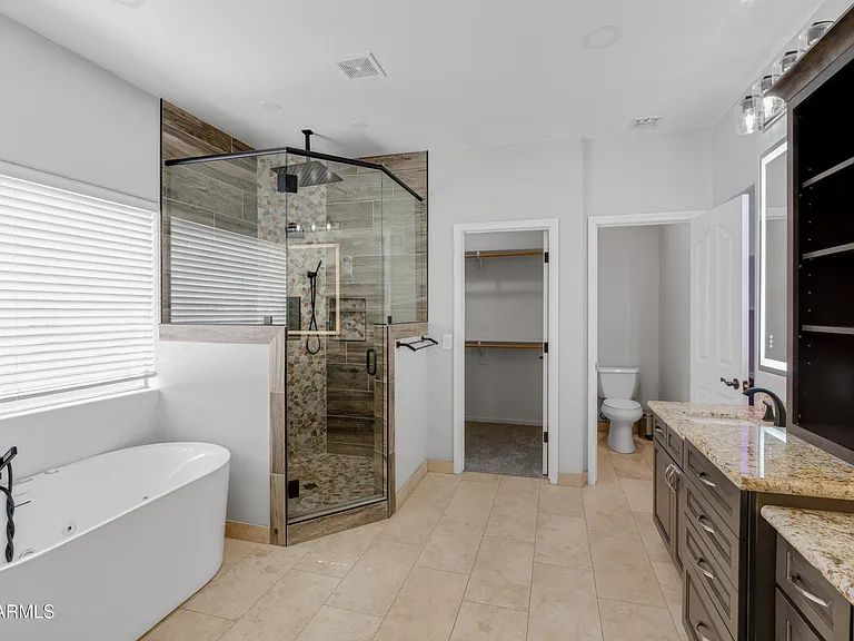 4335 E Fox Cir — Photo 38