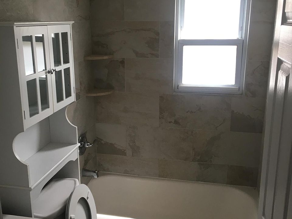 1st image of 121 Canterbury Ave