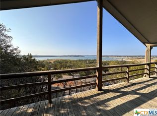 1496 Tamarack Dr, Canyon Lake, TX 78133